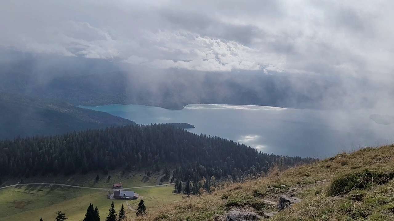 德国巴伐利亚的瓦尔钦湖全景。视频素材