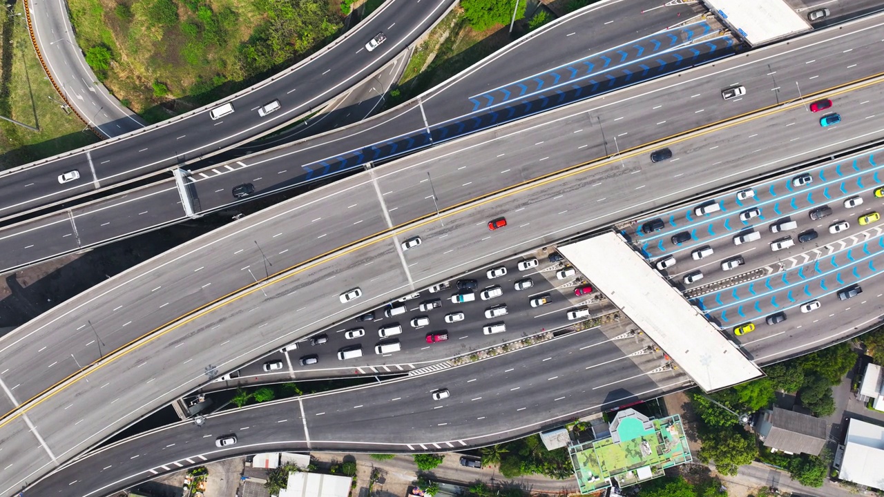 城市高速公路鸟瞰图视频素材