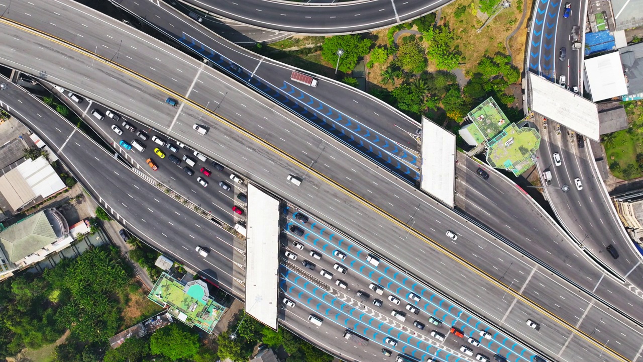 城市高速公路鸟瞰图视频素材