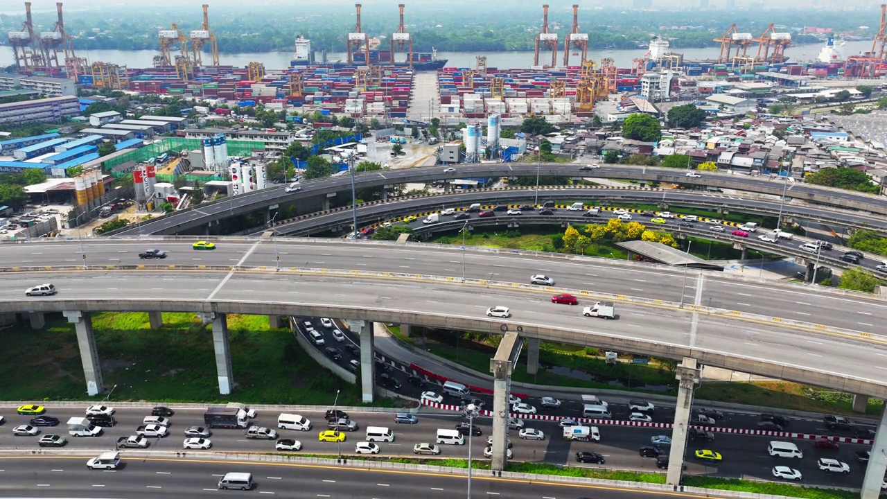 城市高速公路鸟瞰图视频素材