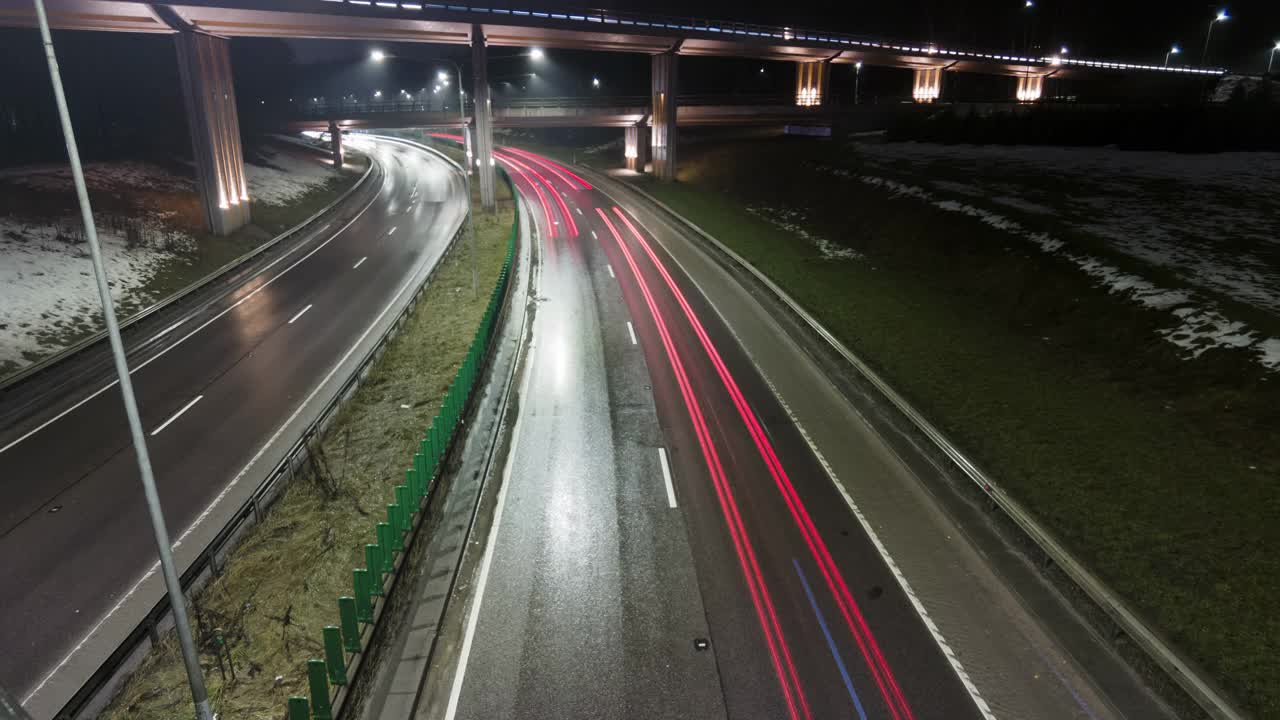 春夜城际路，倾斜延时视频素材