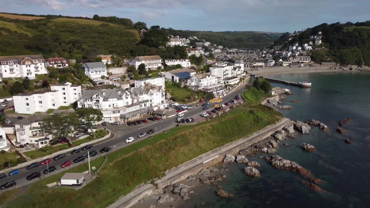 Looe，康沃尔-幻灯片- 4K空中无人机镜头视频素材