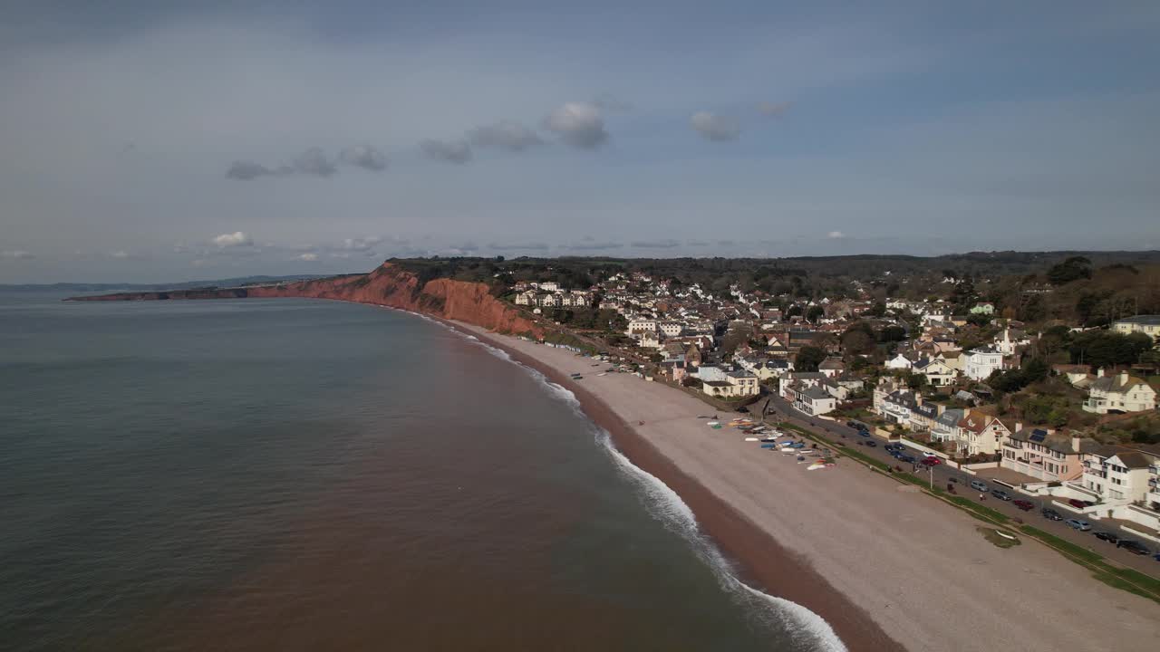 Budleigh Salterton，德文郡- 4K空中无人机镜头视频素材