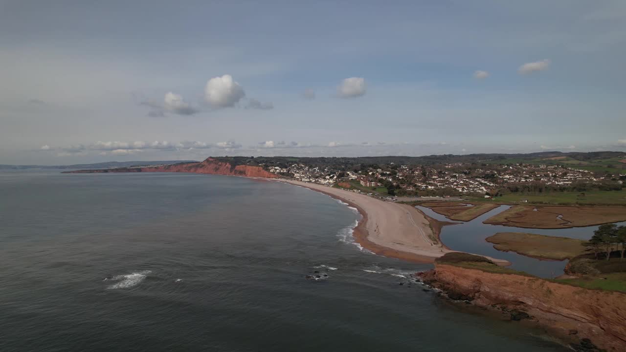 Budleigh Salterton，德文郡- 4K空中无人机镜头视频下载