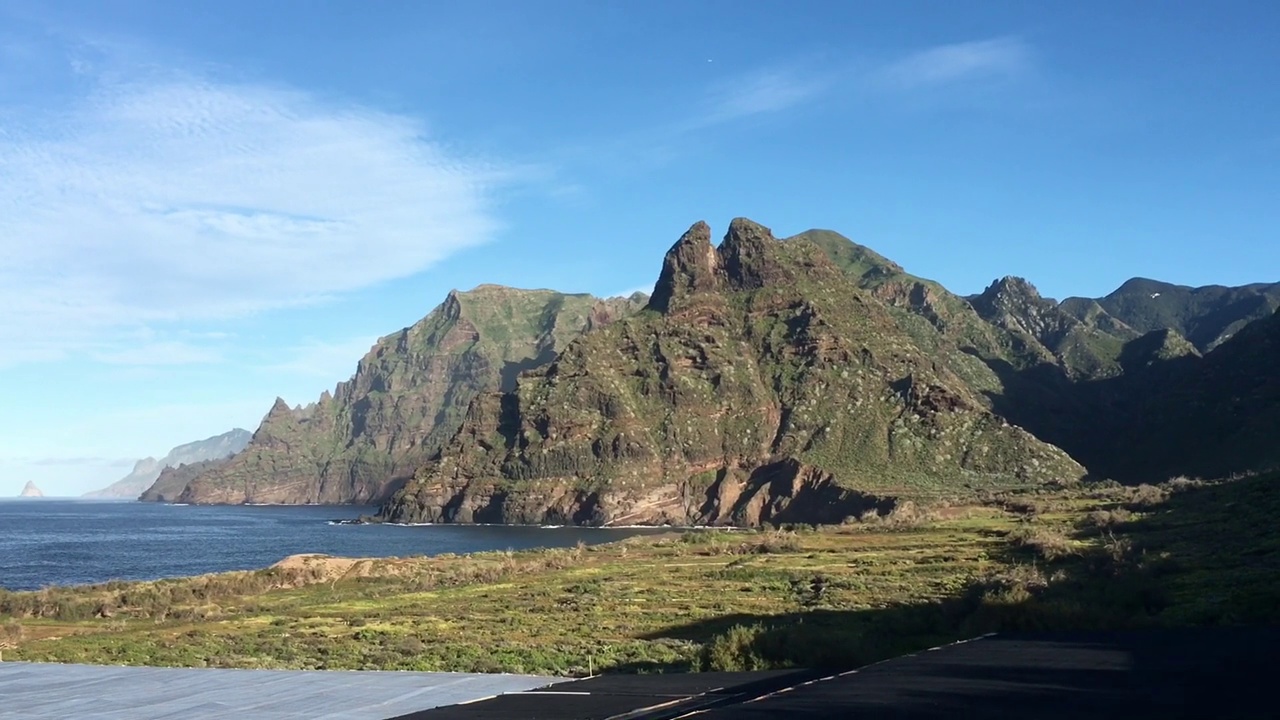 加那利群岛特内里费岛的海岸和阿纳加山脉视频素材