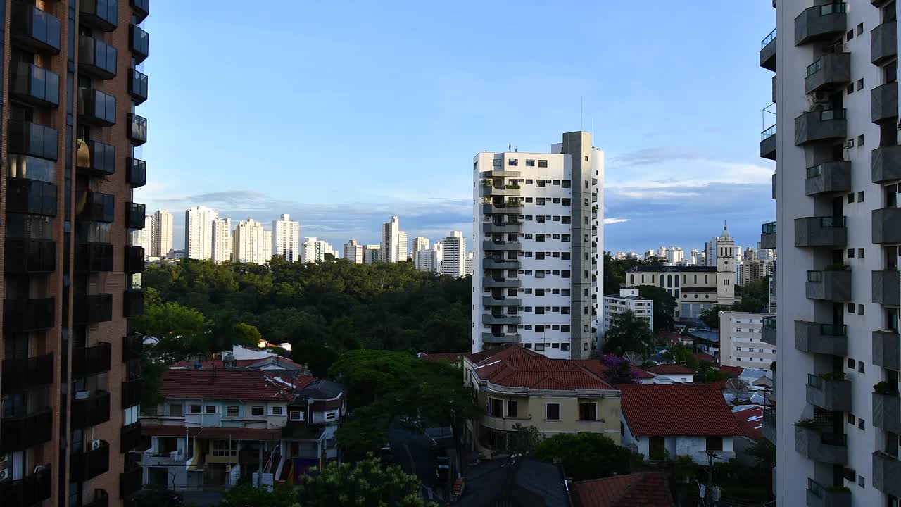 时间流逝在城市中心地区，圣保罗视频下载