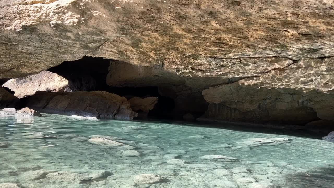 海洞石窟。视频素材