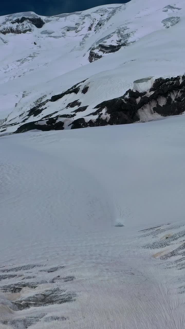 高加索雪山鸟瞰图视频素材