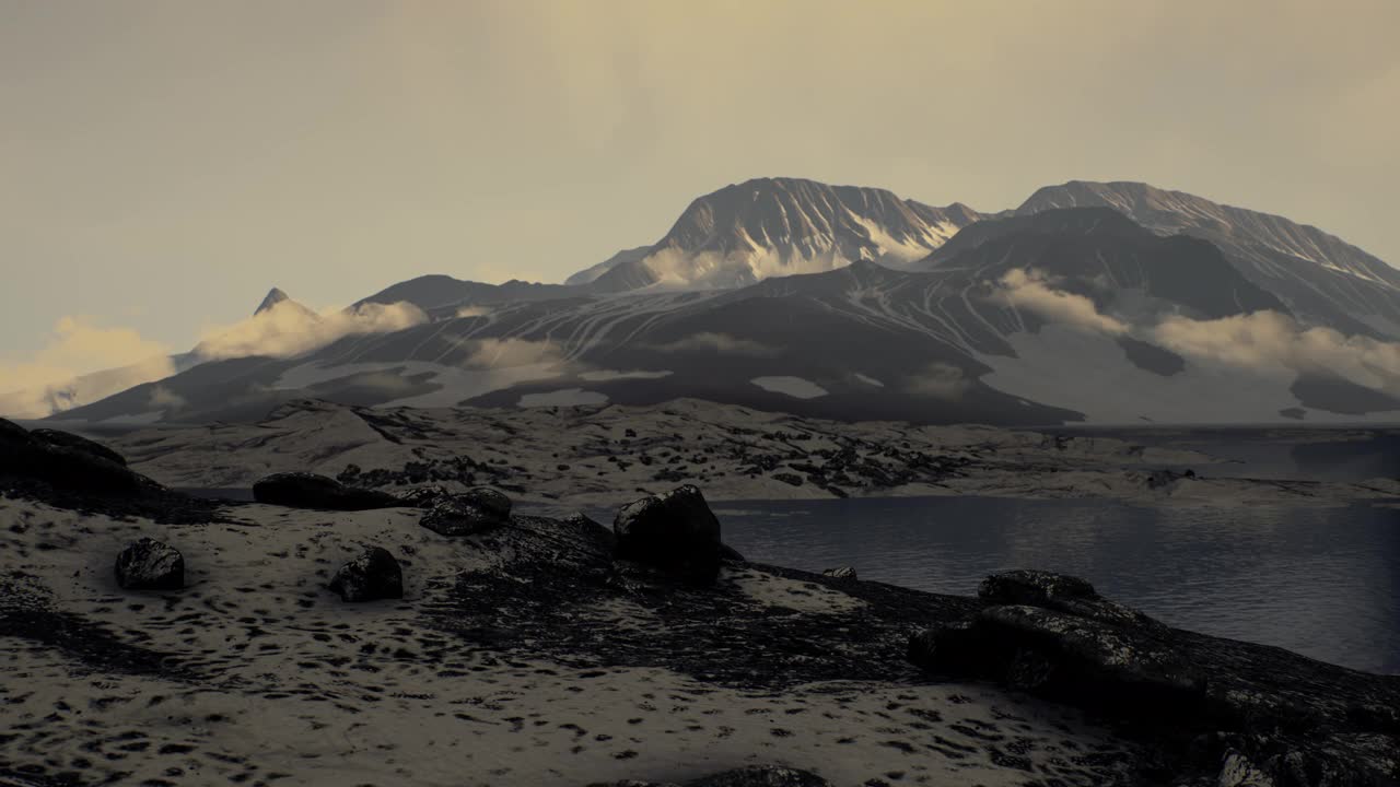 大雪覆盖的落基山脉的壮观景色视频素材