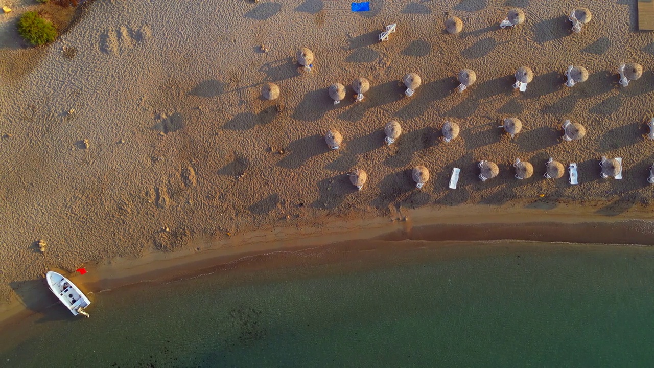 海滩鸟瞰图视频素材