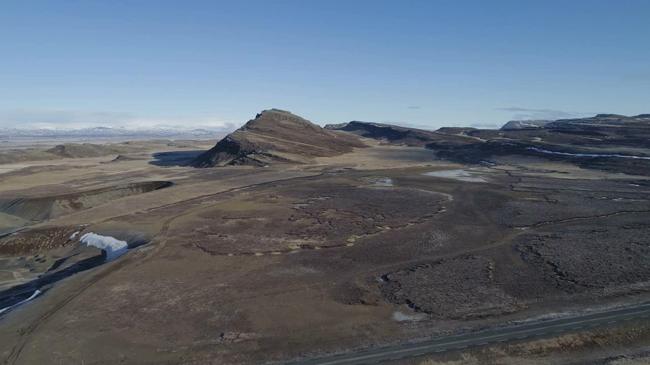 冰岛斯科拉达尔斯瓦特岛的火山露头视频素材