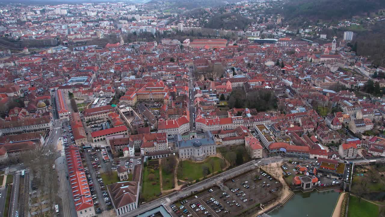 Aerial view of the city Besançon in France视频素材