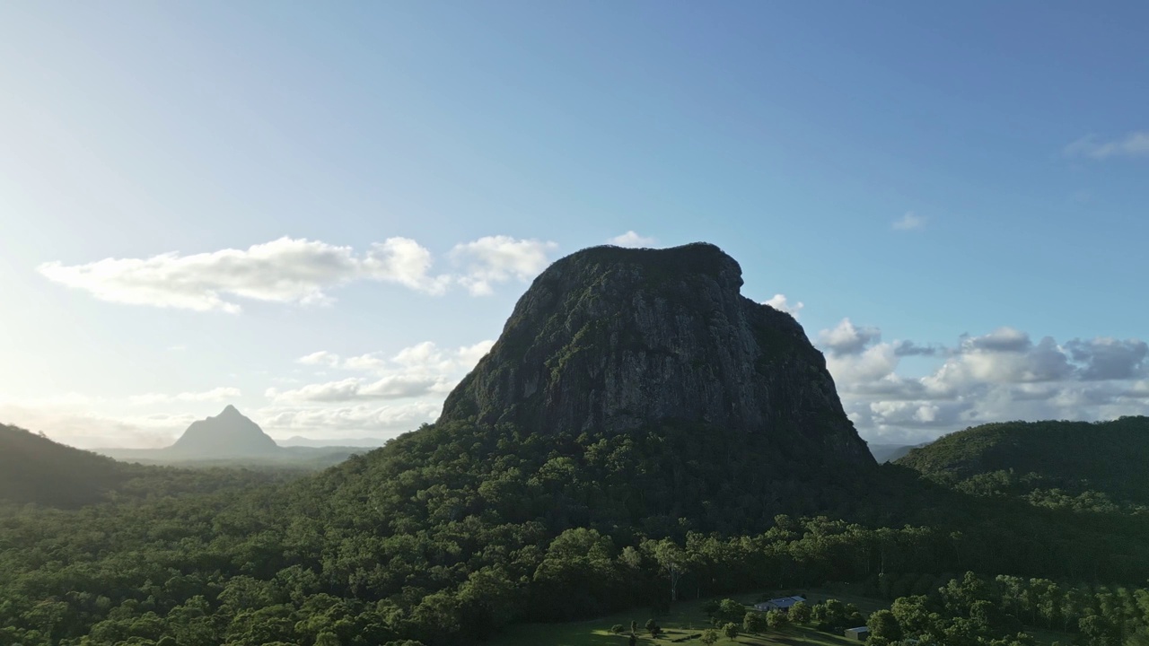 Tibrogaragan山，玻璃屋山，阳光海岸，澳大利亚视频素材