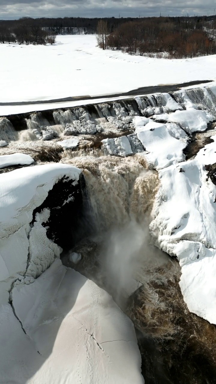 Aerial view of Parc des Chutes-de-la-Chaudière located in Levis, Quebec, Canada视频素材