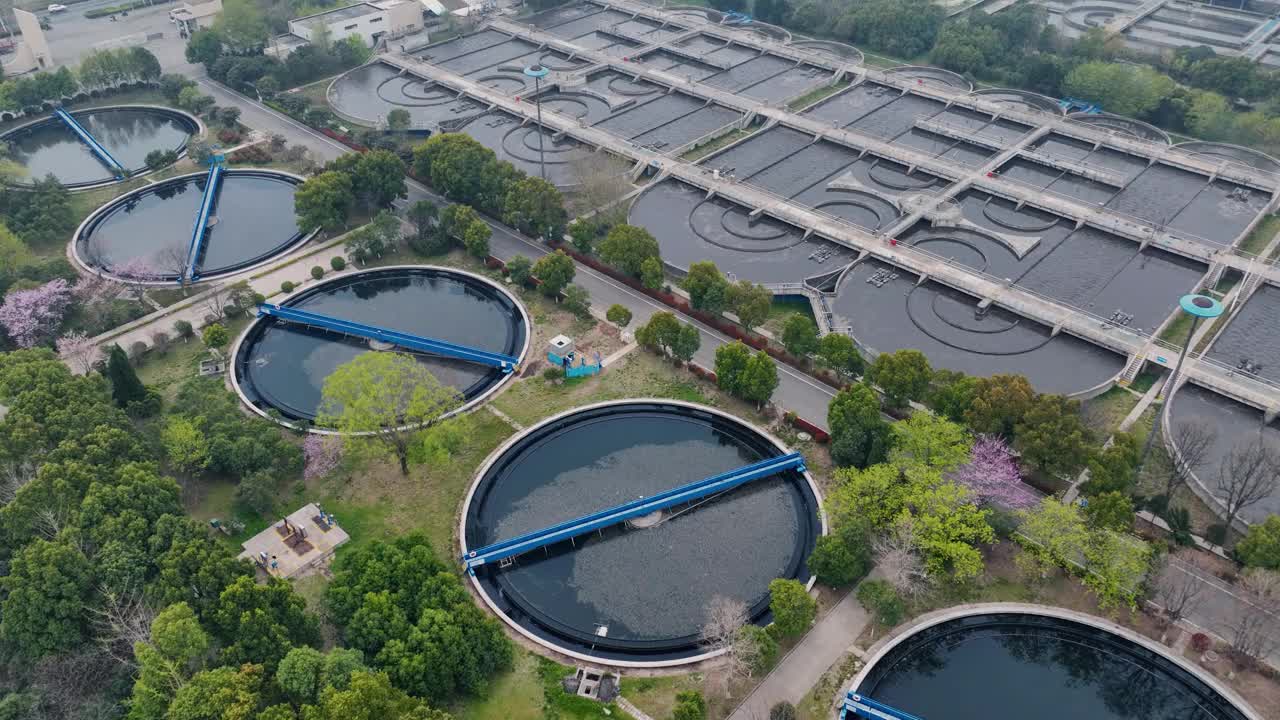 污水处理厂鸟瞰图视频素材