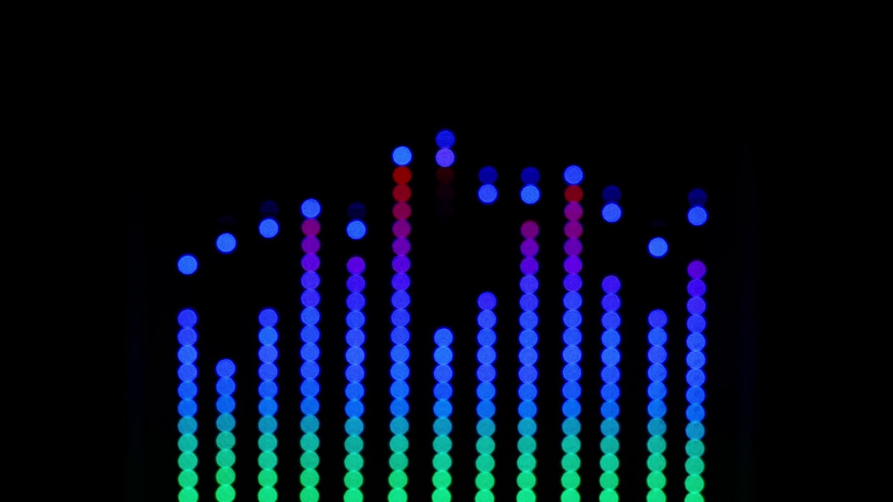 4k抽象Led面板光像素化多色抽象光泽表面-音频运动背景视频素材