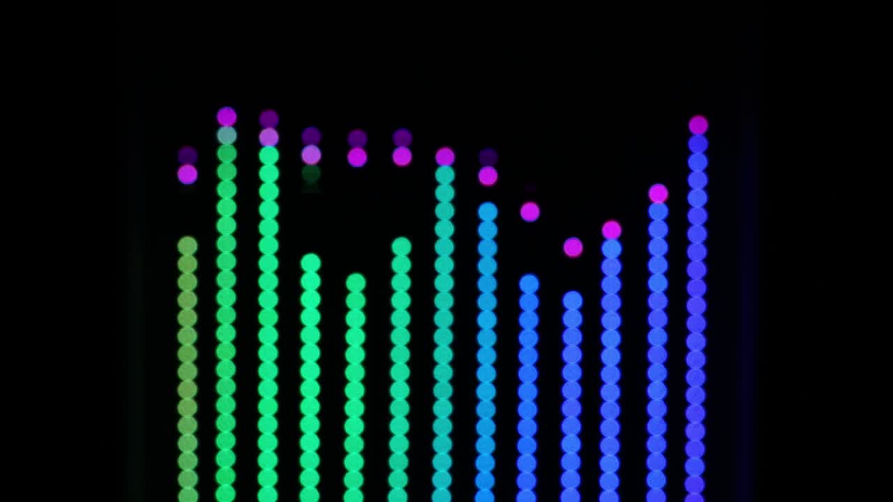 4k抽象Led面板光像素化多色抽象光泽表面-音频运动背景视频素材