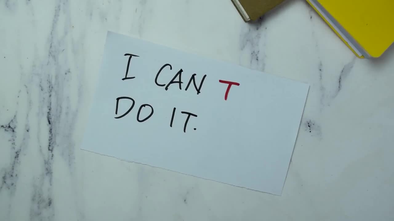 把“I can’T Do it”改成“I can Do it”视频素材