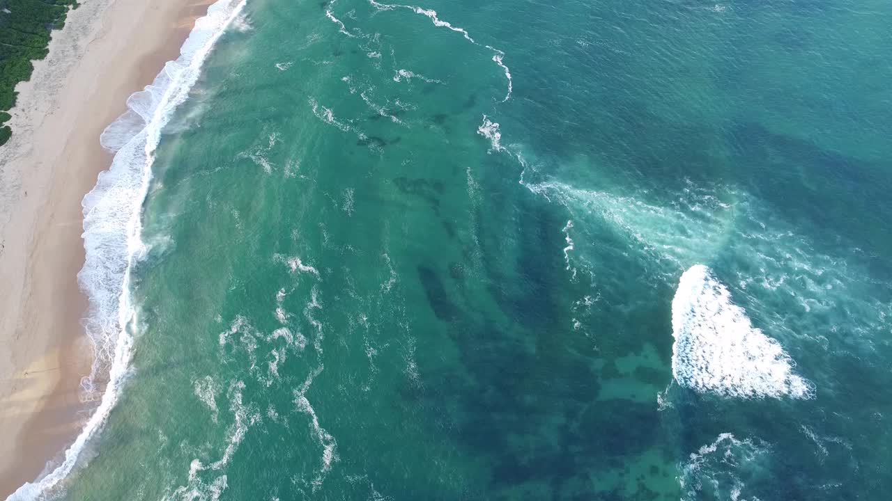 福雷斯特海滩朝北的波浪模式视频素材