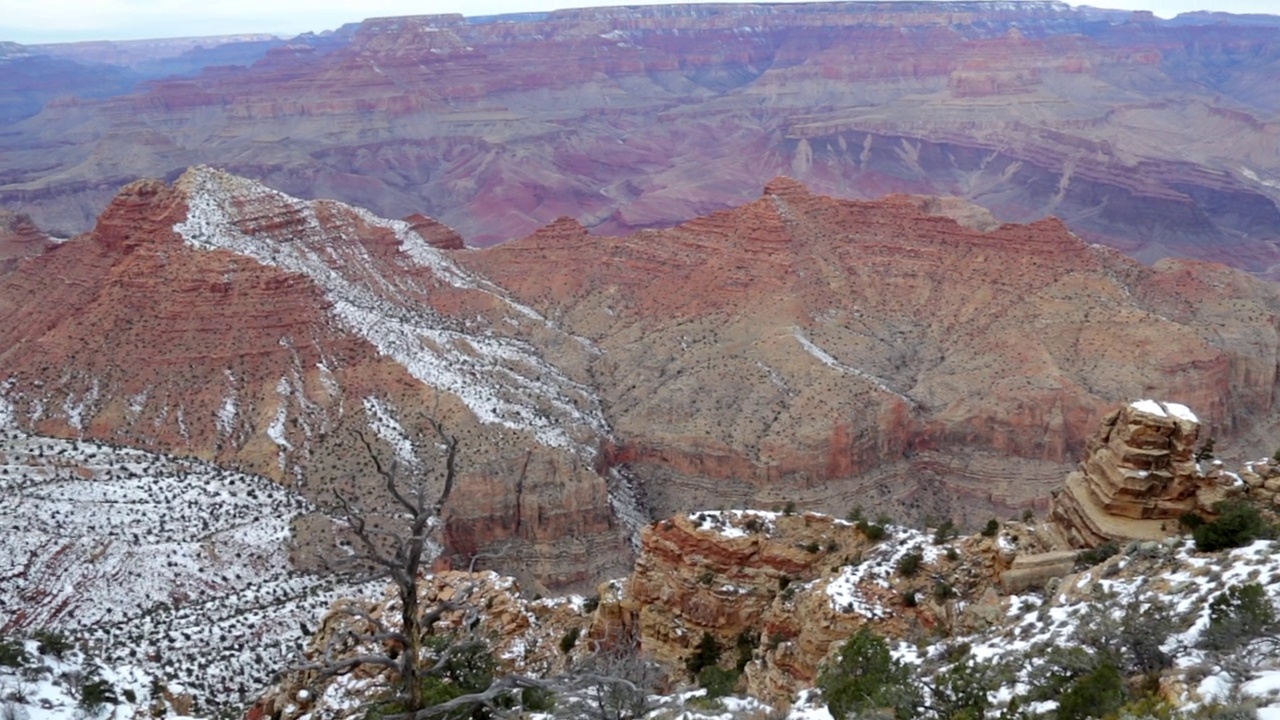 大峡谷国家公园雪山的冬季景观视频素材