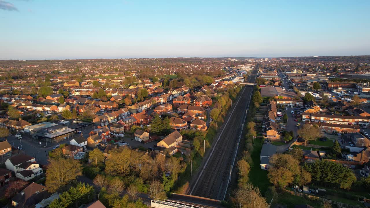 英国住宅的高角度镜头视频素材