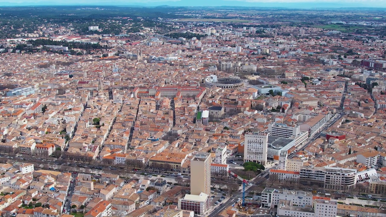 Aerial of the old town of the city Nîmes in France视频素材