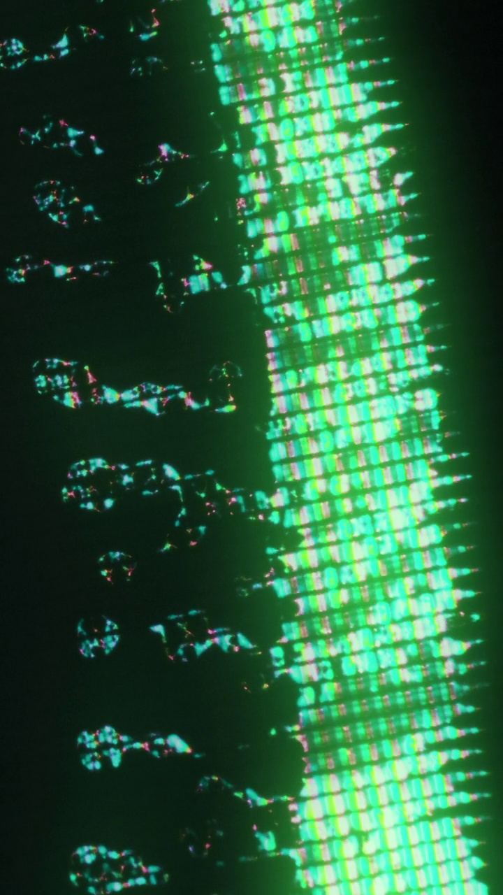 垂直发光流体数字故障霓虹灯液体视频素材