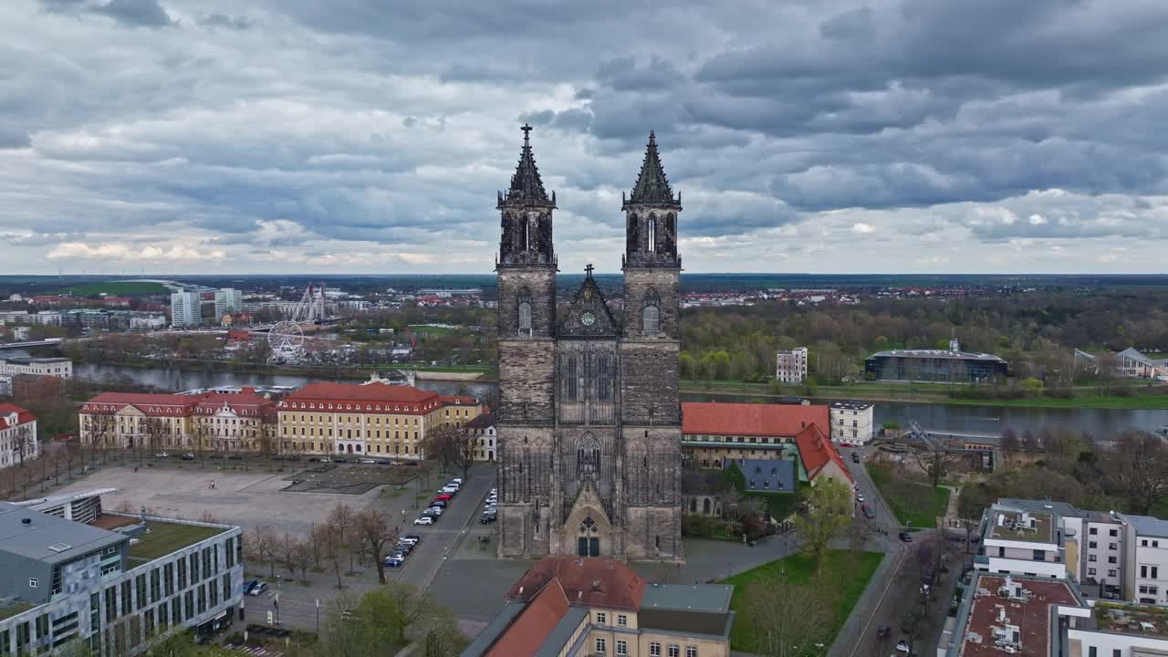 马格德堡大教堂鸟瞰图(Dom zu Magdeburg)视频素材