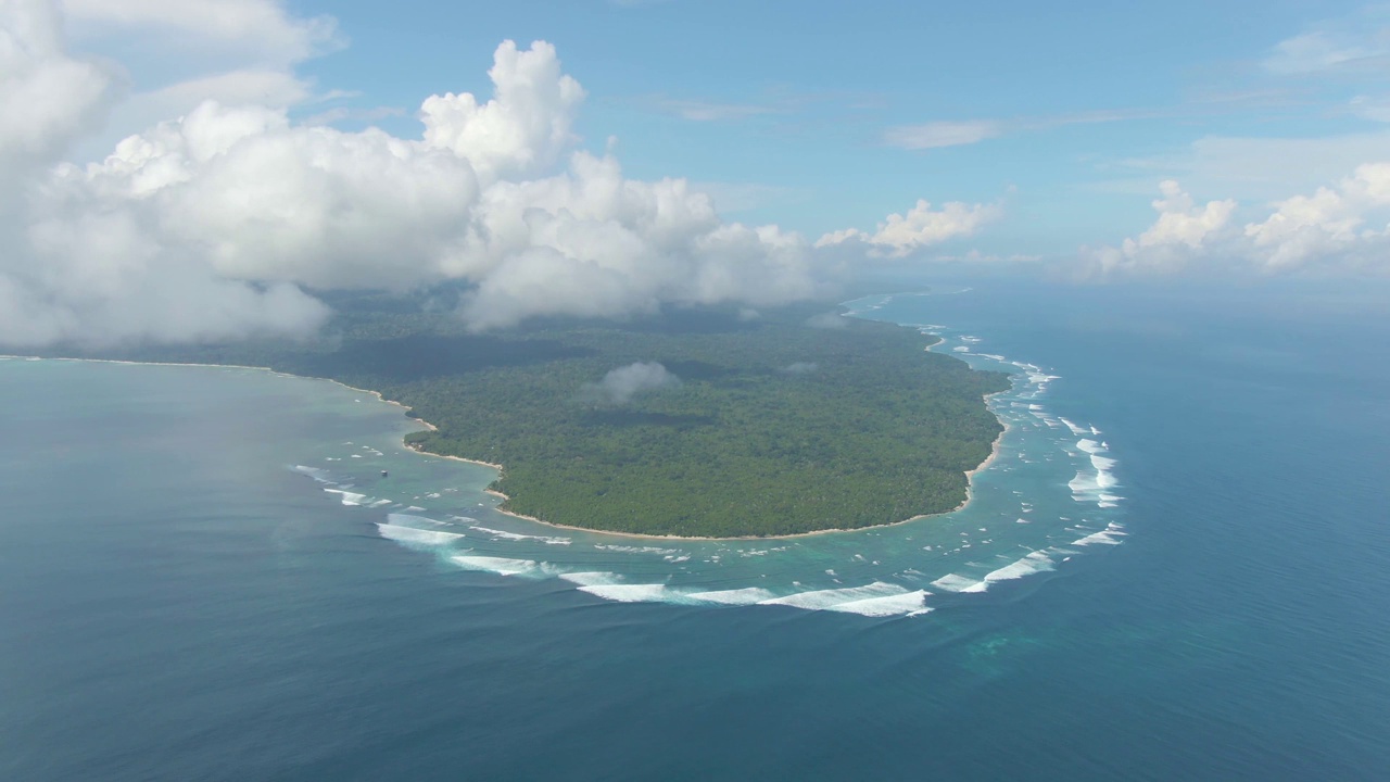 G-Land，又名Plengkung海滩视频下载