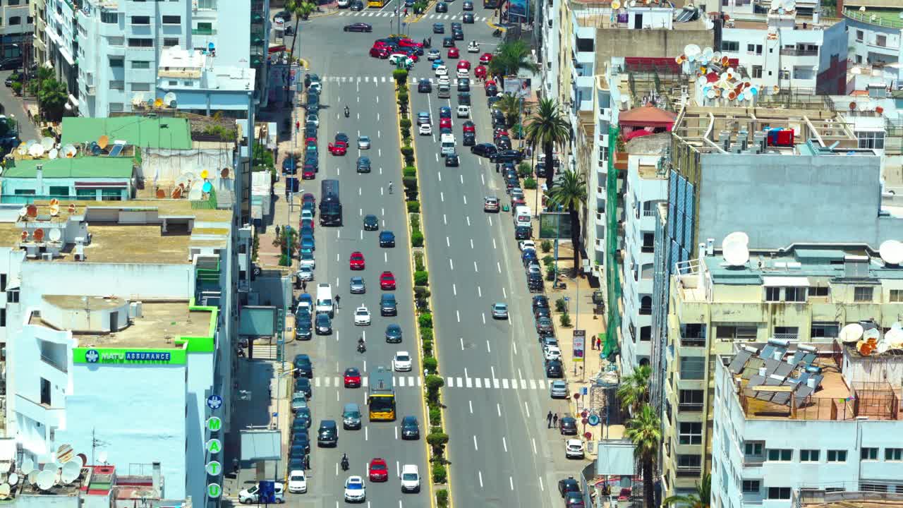 卡萨布兰卡城市景观，建筑和街道，摩洛哥视频素材