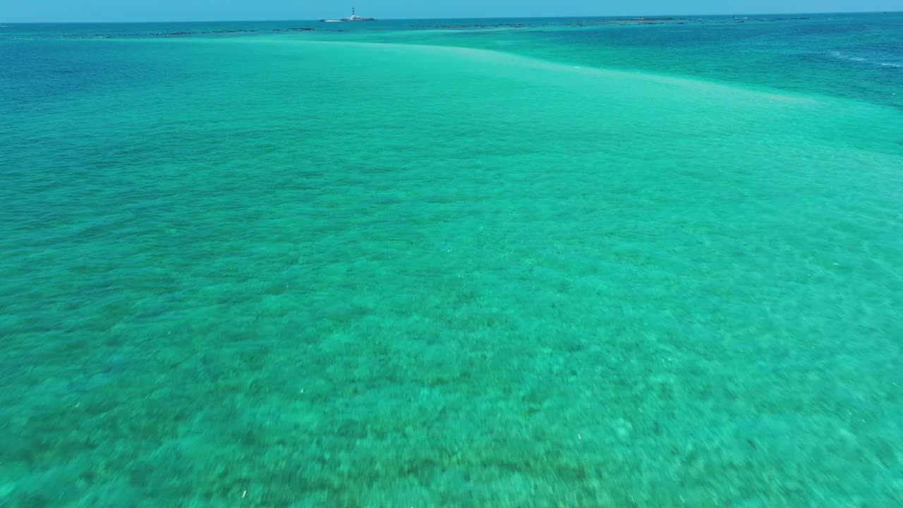 台湾澎湖白沙著名旅游胜地集北岛鸟瞰图。视频素材