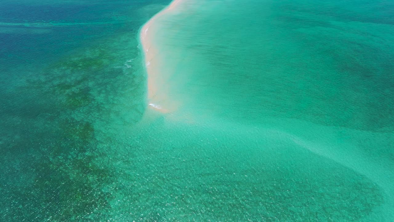 台湾澎湖白沙著名旅游胜地集北岛鸟瞰图。视频素材