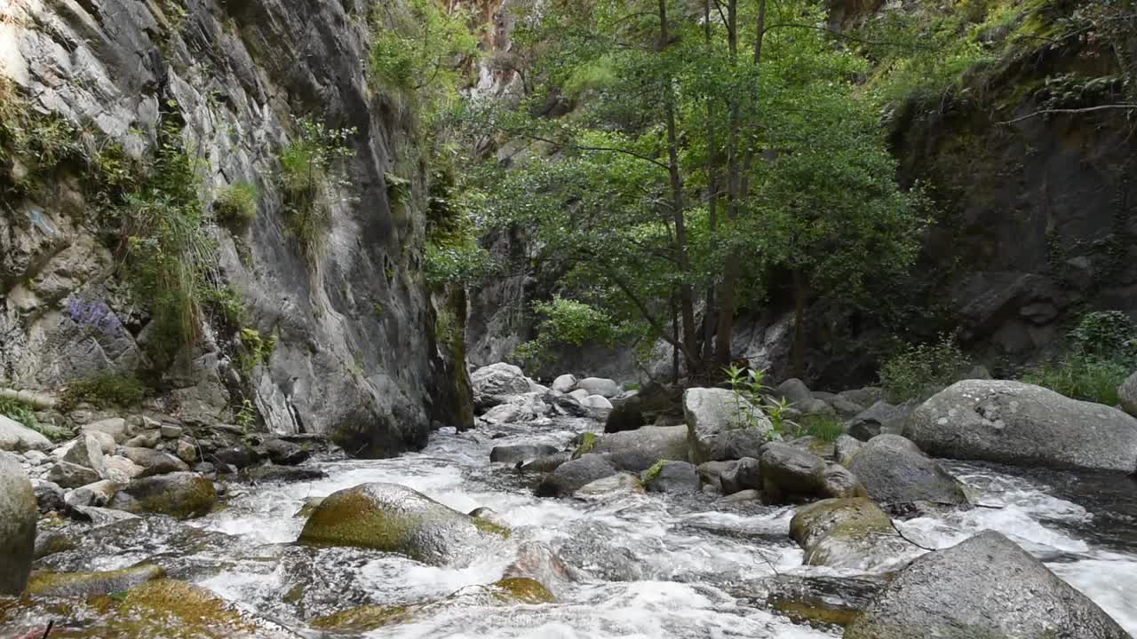 小山河视频素材