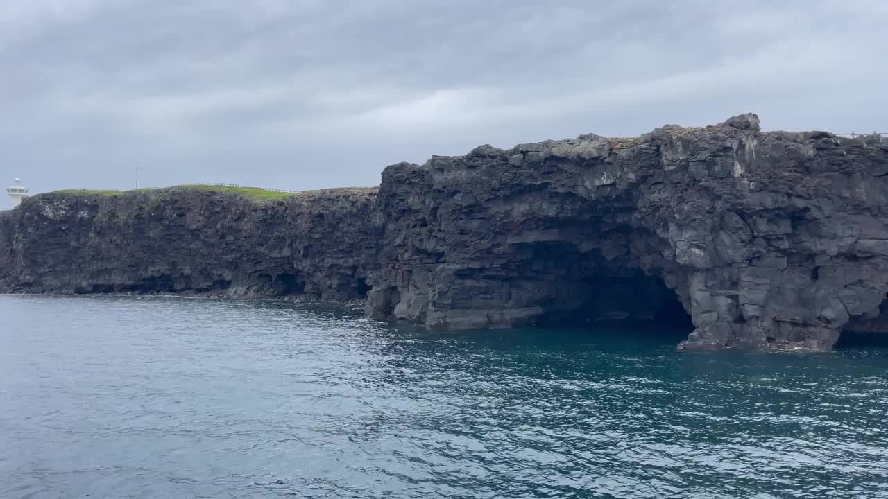 自然和泡泡，绿茶，海岛。视频素材