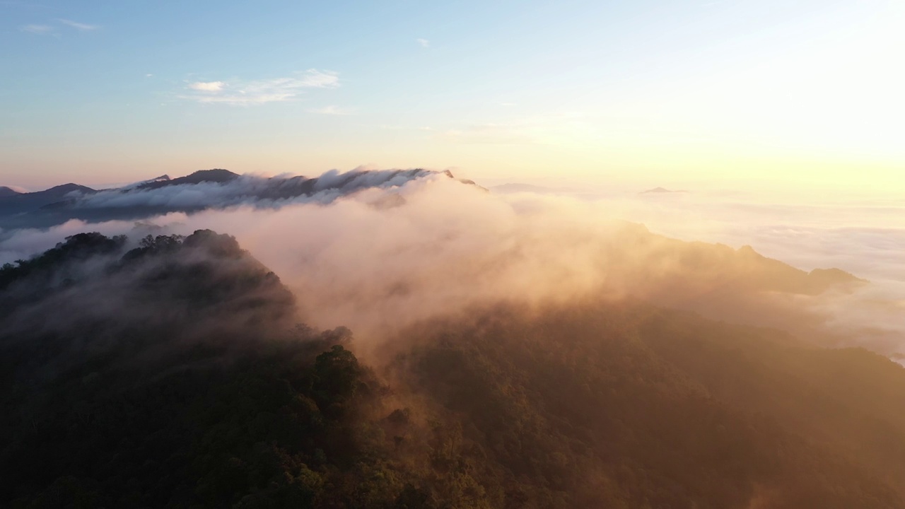 泰国北部的Phu Chi Fa视频素材