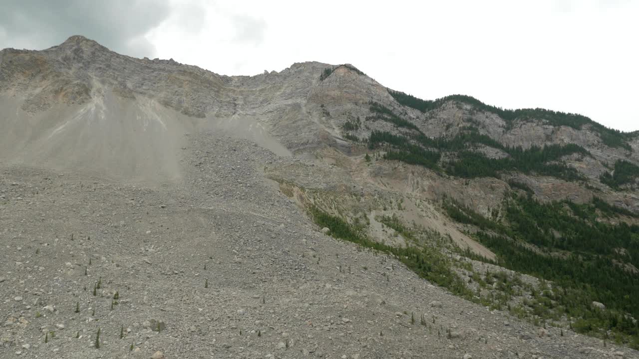 海龟山，弗兰克滑梯的所在地，靠近弗兰克阿尔伯塔视频素材