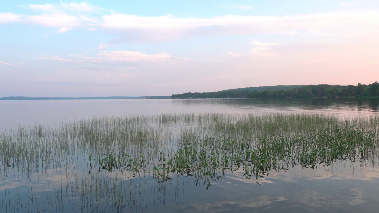 Lake Bernard At Dusk视频素材