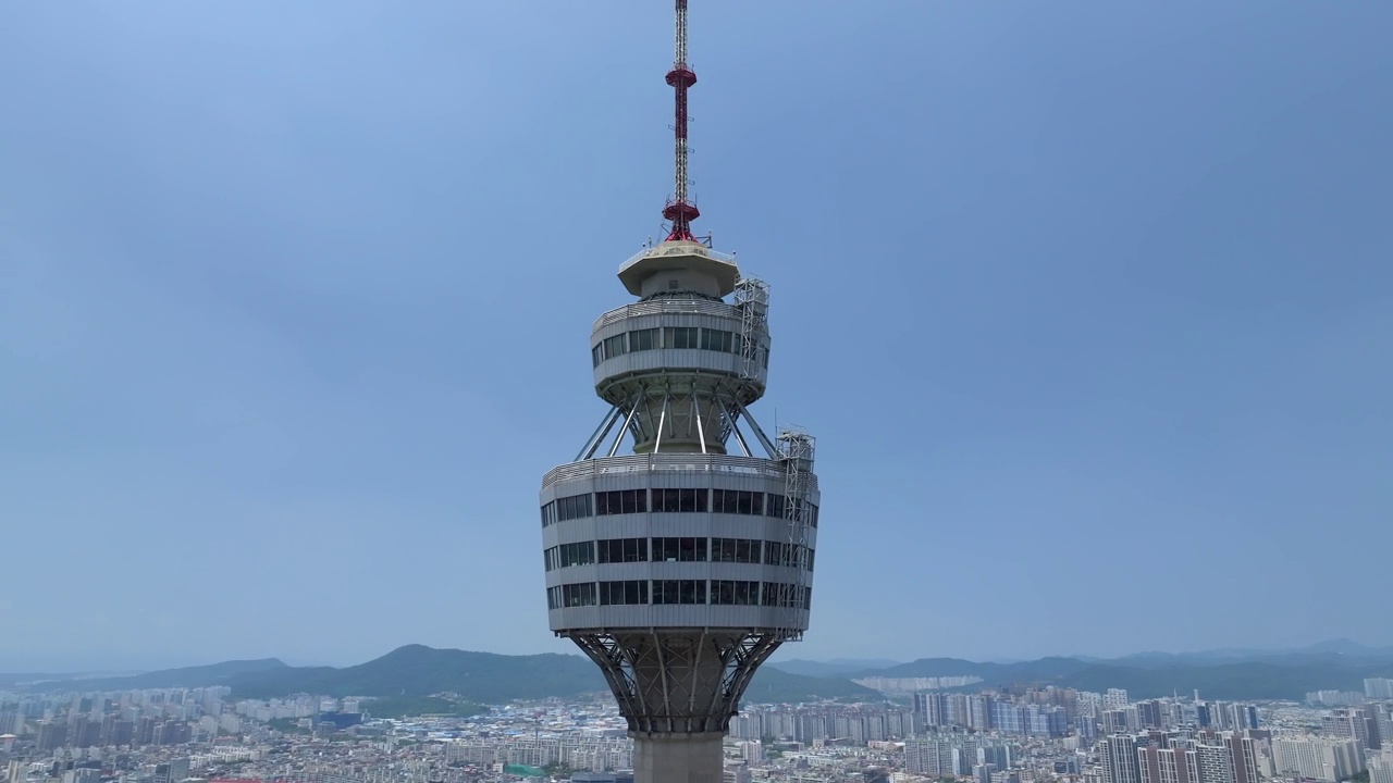 韩国大邱达西区Duryu Park、Duryu Mountain、大邱Eworld、83Tower等市中心视频素材