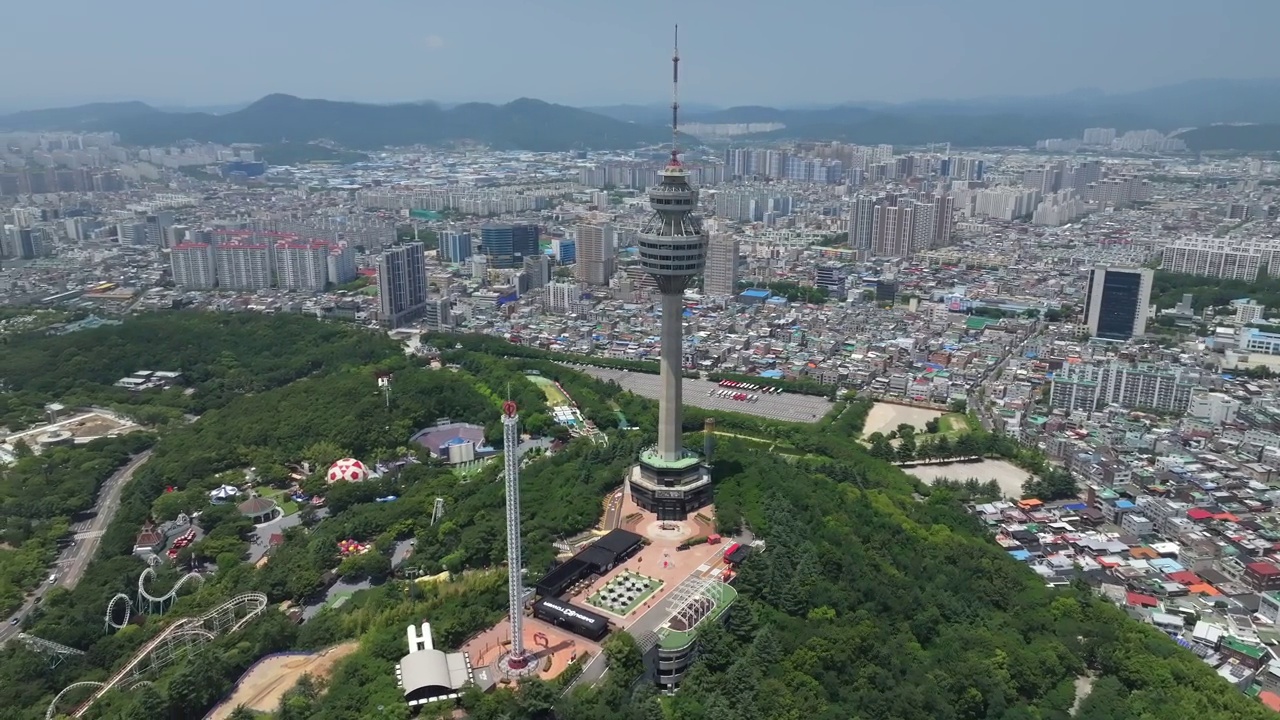 韩国大邱达西区Duryu Park、Duryu Mountain、大邱Eworld、83Tower等市中心视频素材