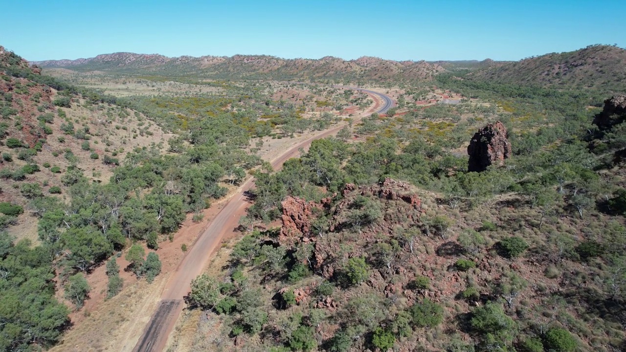 澳大利亚昆士兰州Cloncurry的航拍画面视频素材