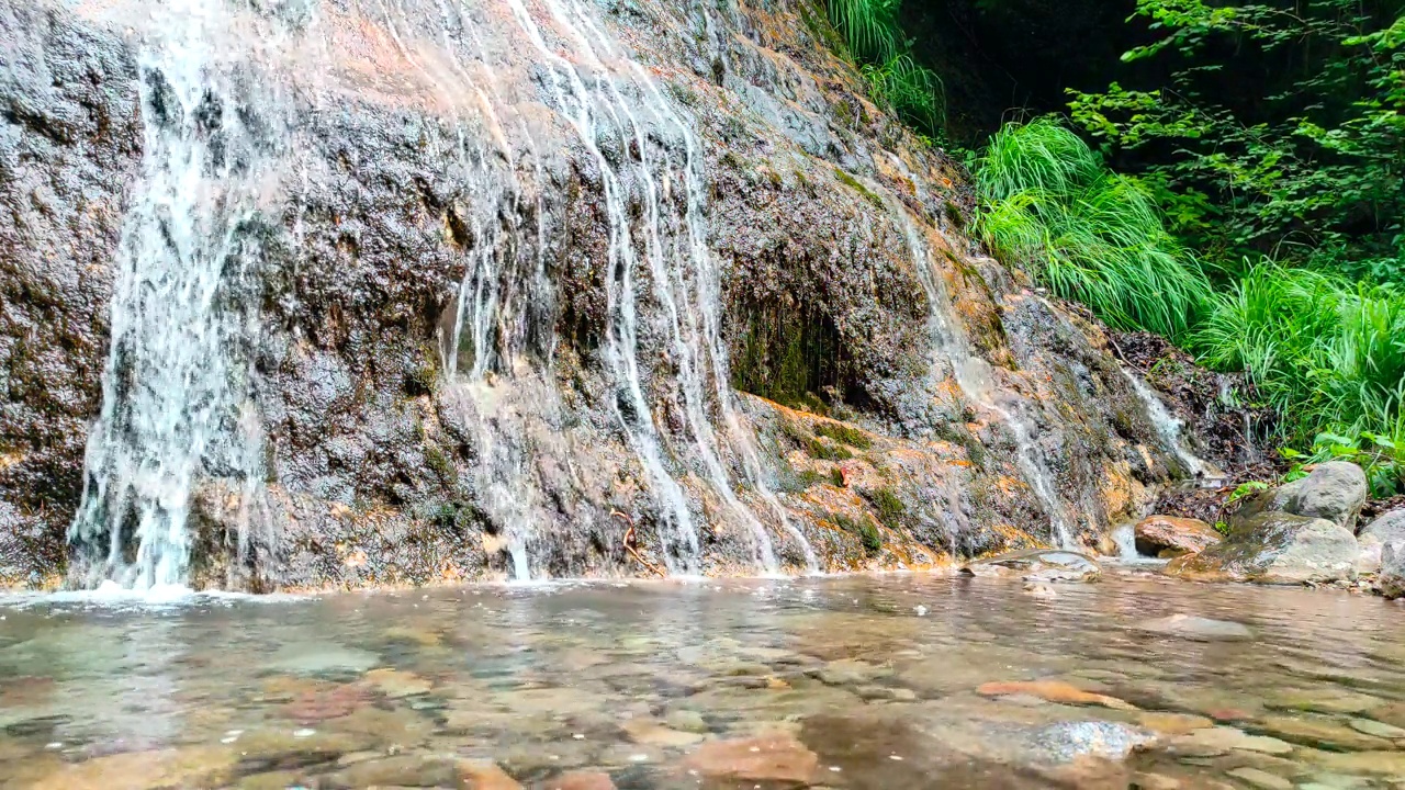 山瀑布视频素材