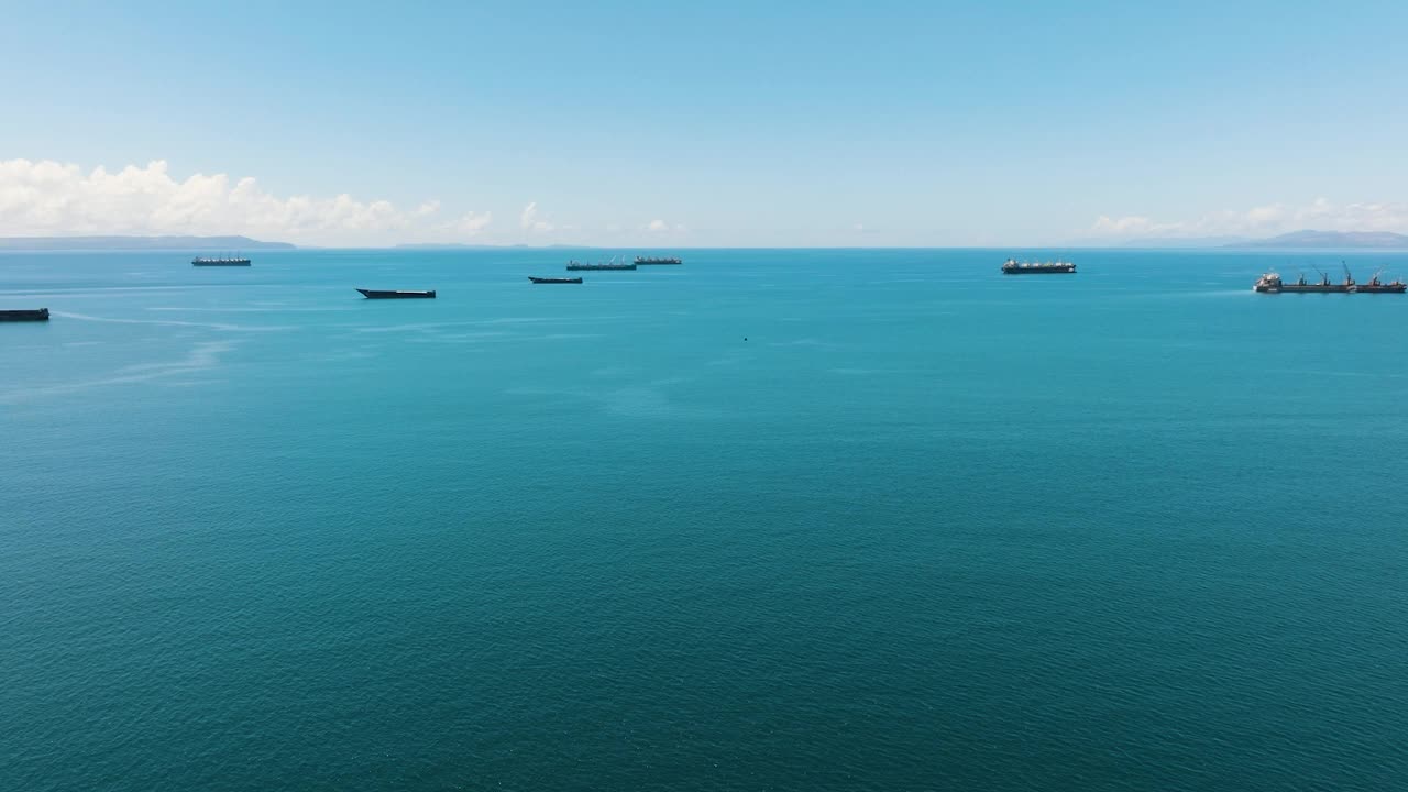 海水碧蓝的海湾。菲律宾。视频素材