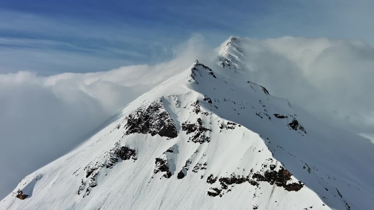 高山雪山景观视频素材