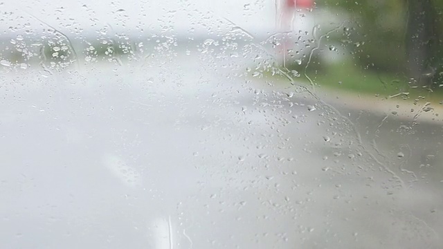 雨骑视频素材