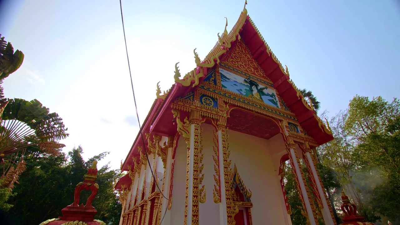 高昌岛上的佛教寺庙。旅游亚洲神圣祈祷旅游。佛教亚洲暹罗历史。概念传统历史宗教亚洲文化佛，佛教建筑建筑。视频素材