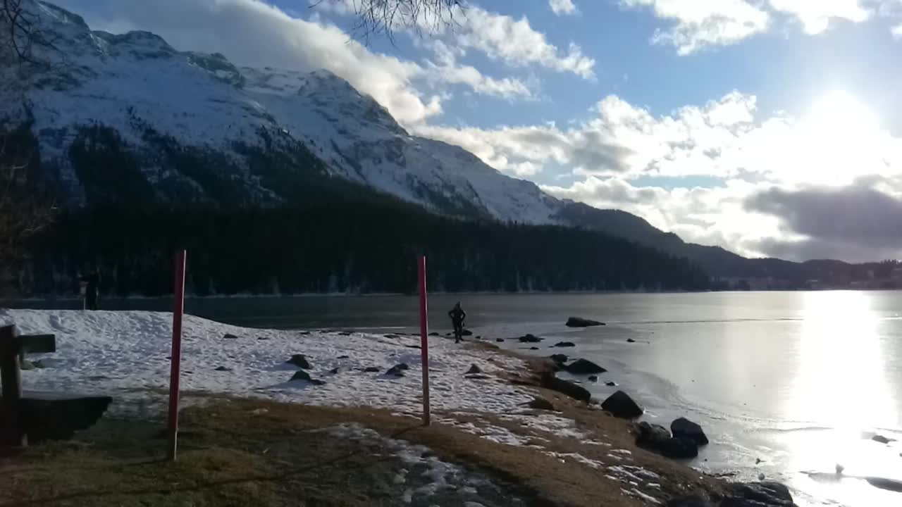 瑞士圣莫里茨湖的景色视频素材