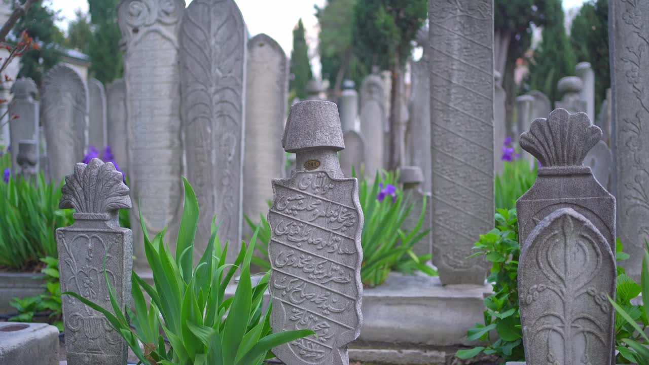 伊斯坦布尔的伊斯兰墓地视频素材