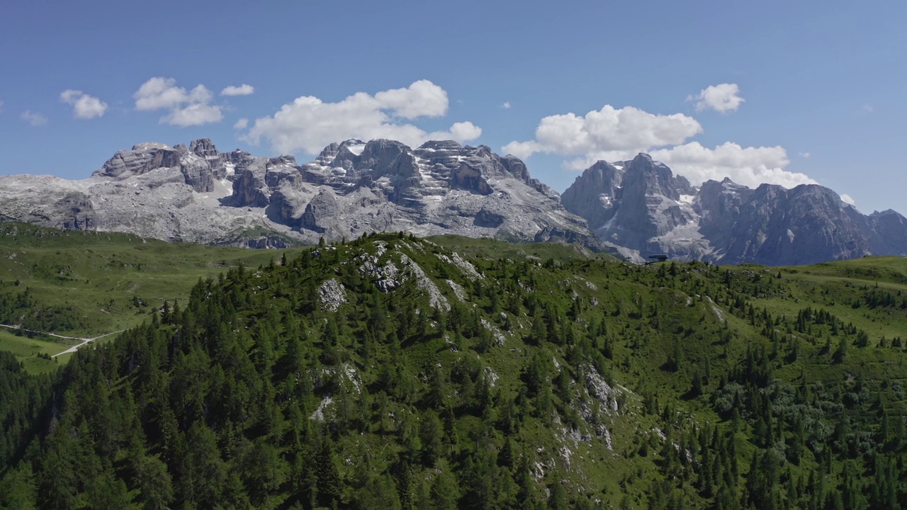 trentino brenta白云岩全景鸟瞰图视频素材