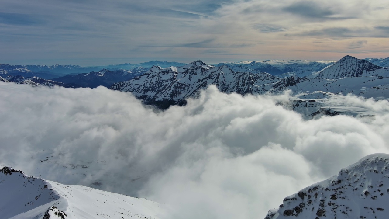 高山雪山景观视频素材