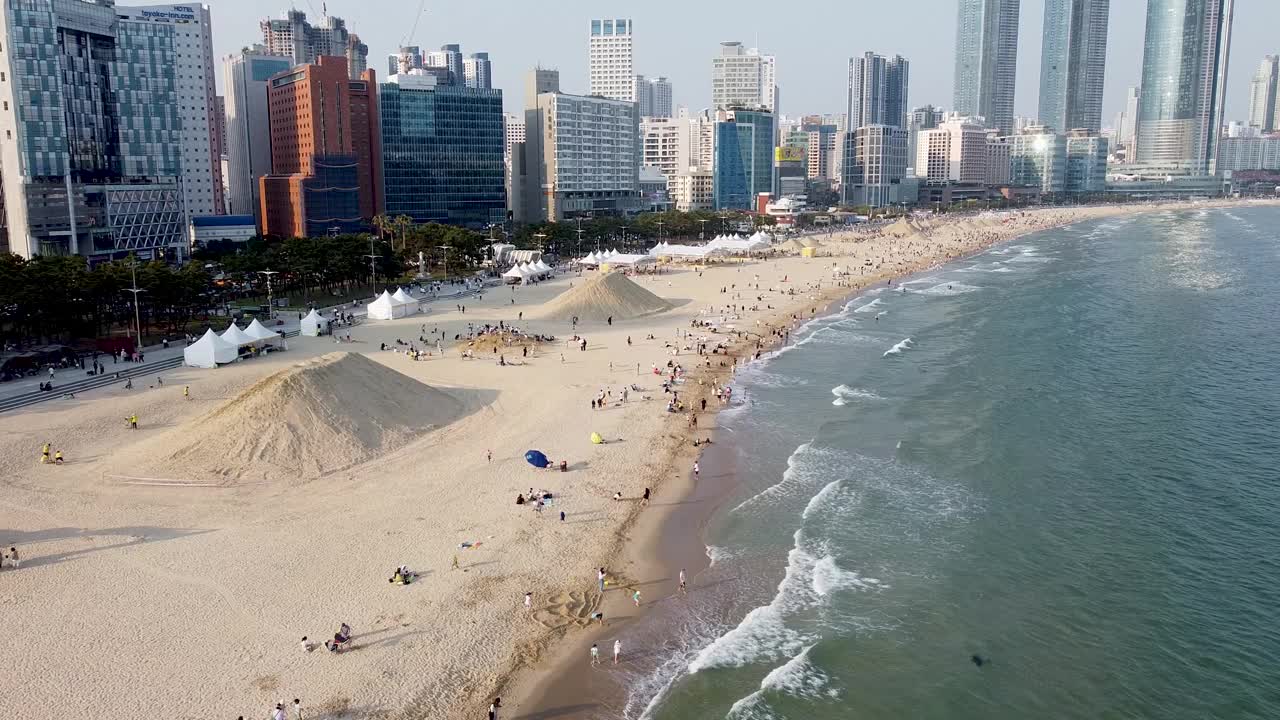 海云台沙滩节鸟瞰图，釜山，韩国，亚洲视频下载